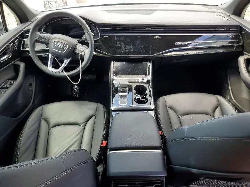 2025 AUDI Q7 PREMIUM  