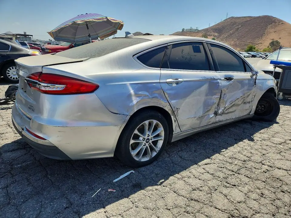 2019 FORD FUSION SEL  