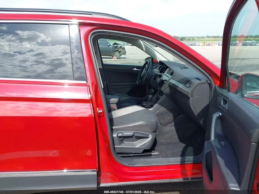 2020 VOLKSWAGEN TIGUAN  