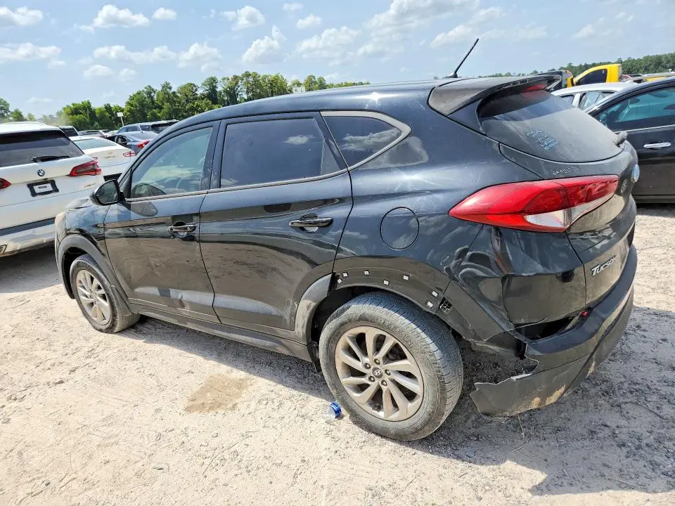 2018 HYUNDAI TUCSON SE  
