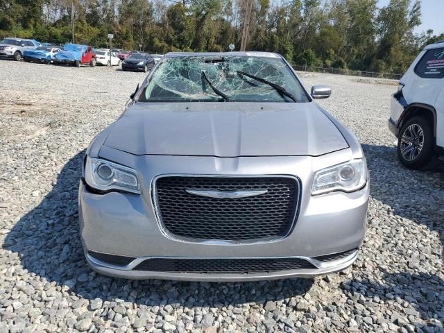 2017 CHRYSLER 300 LIMITED