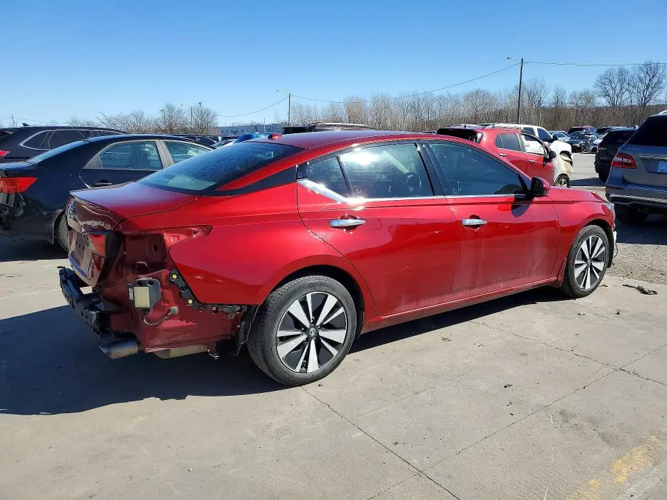 2020 NISSAN ALTIMA SL  