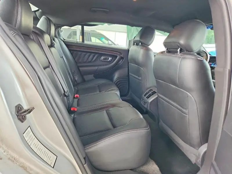 2013 FORD TAURUS LIMITED  