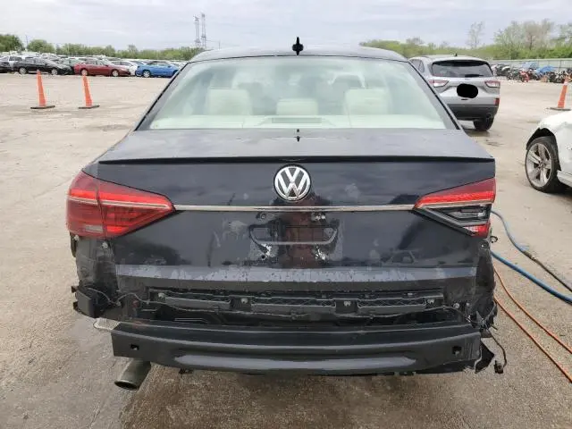 2017 VOLKSWAGEN PASSAT R-LINE