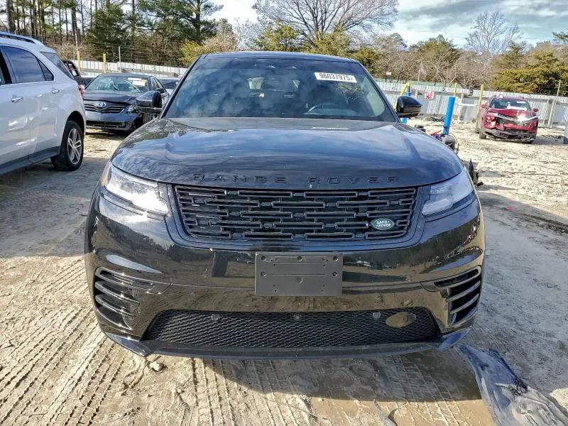 2025 LAND ROVER RANGE ROVER VELAR DYNAMIC SE  