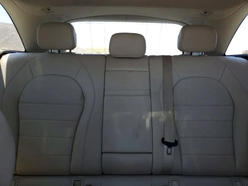 2016 MERCEDES-BENZ GLC 300  
