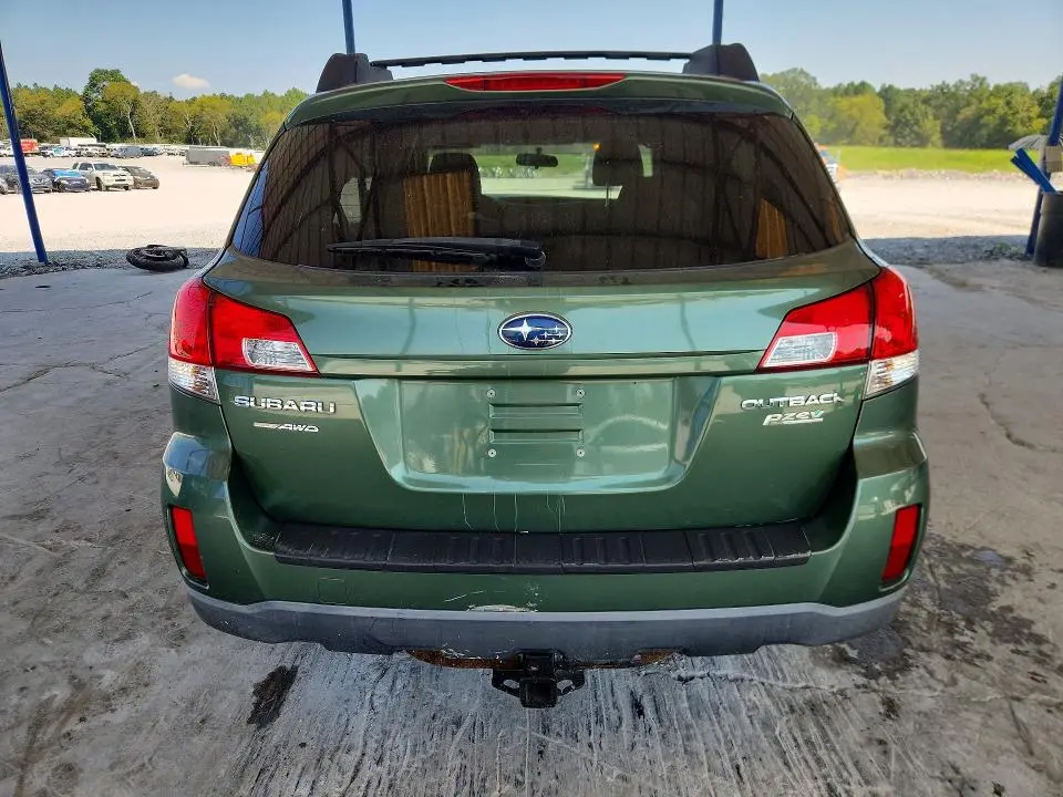 2010 SUBARU OUTBACK 2.5I PREMIUM  