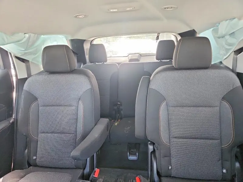 2021 CHEVROLET TRAVERSE LT  