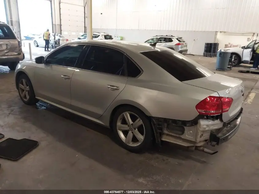 2015 VOLKSWAGEN PASSAT 1.8T SE