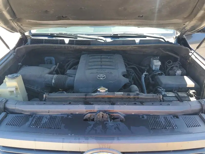 2014 TOYOTA TUNDRA SR5  