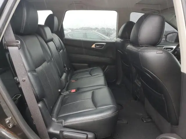 2016 NISSAN PATHFINDER S  