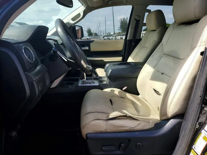 2015 TOYOTA TUNDRA SR5  