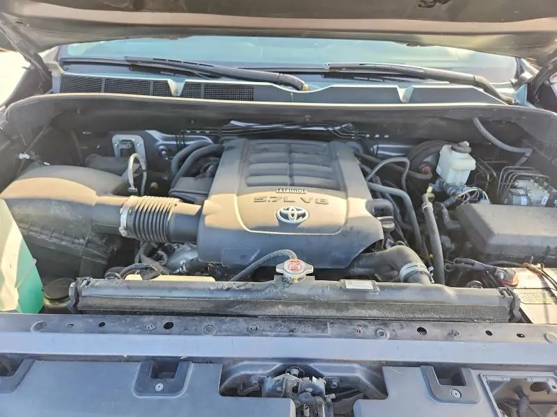 2020 TOYOTA TUNDRA CREWMAX SR5  