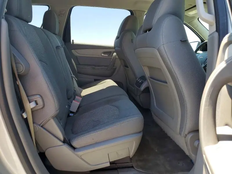 2017 CHEVROLET TRAVERSE LS  