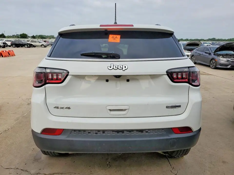 2025 JEEP COMPASS LATITUDE  