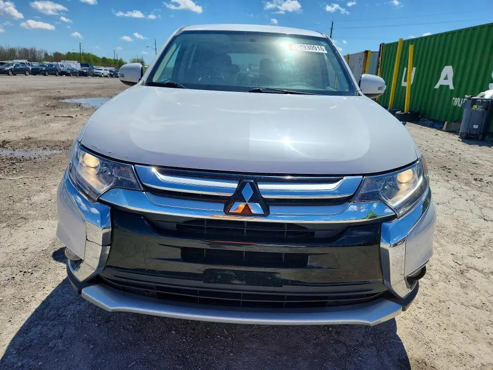 2018 MITSUBISHI OUTLANDER SE  