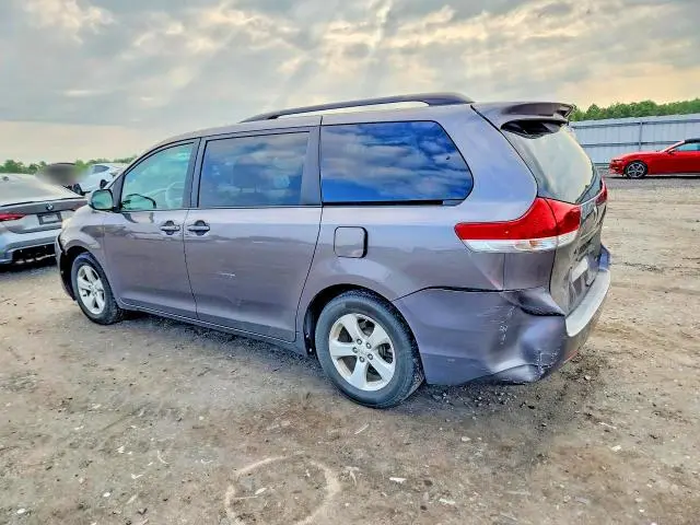 2011 TOYOTA SIENNA LE  