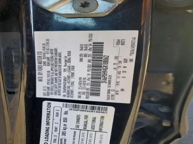 2016 FORD FUSION SE  