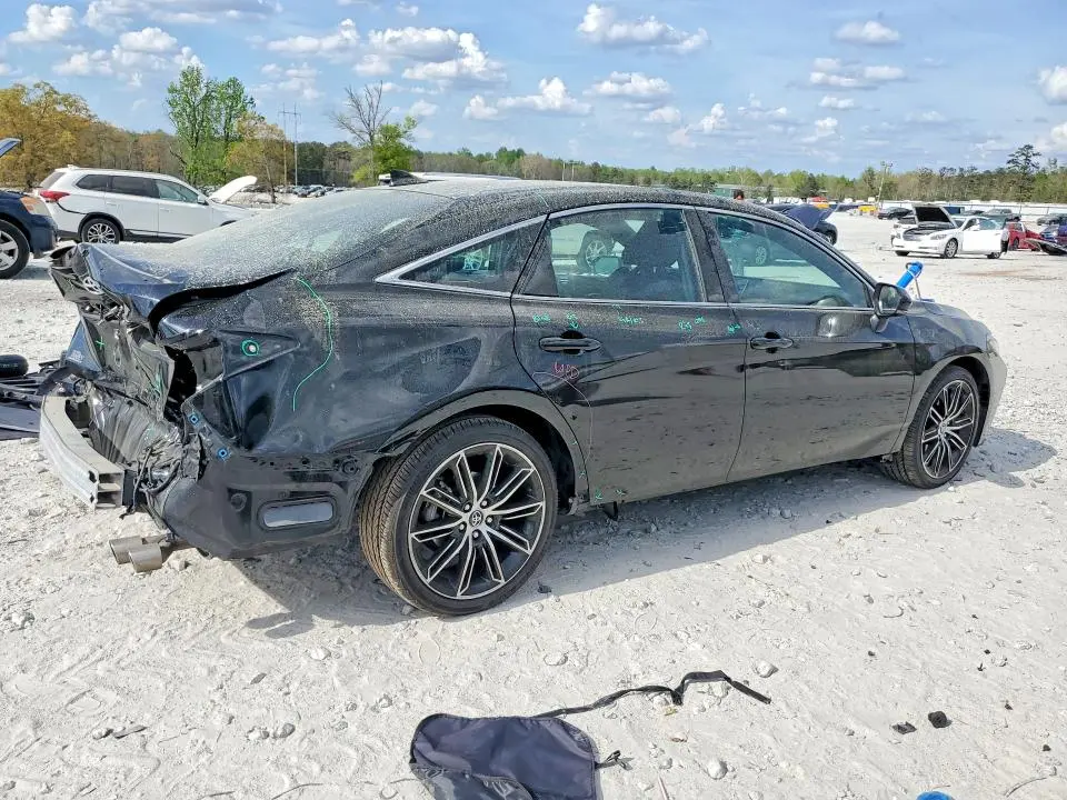 2020 TOYOTA AVALON XSE  