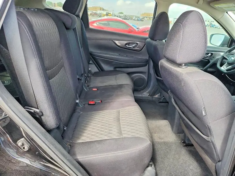 2019 NISSAN ROGUE S  