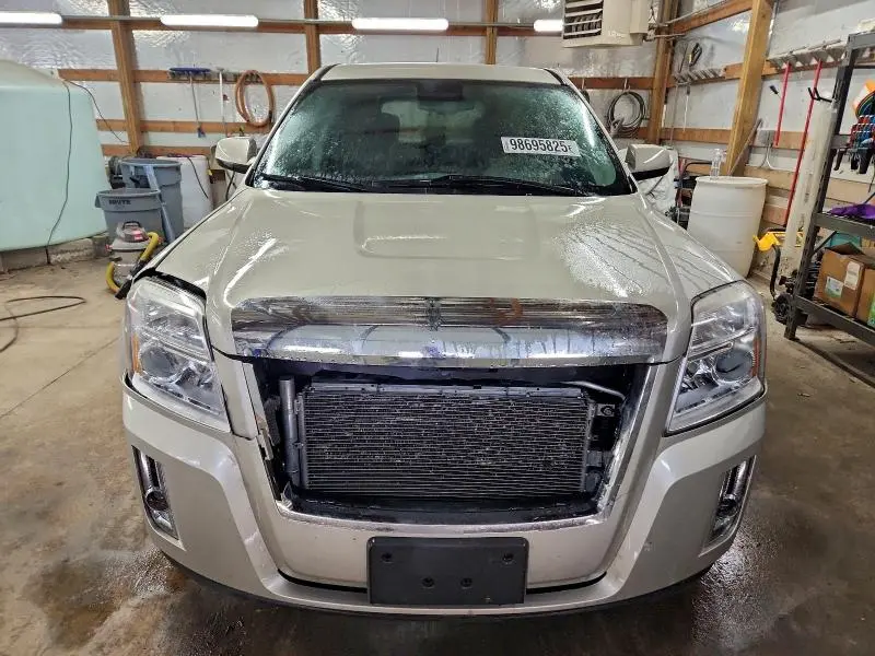 2013 GMC TERRAIN SLE  