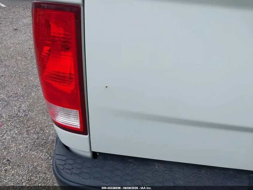 2019 RAM 1500 CLASSIC TRADESMAN  4X2 8' BOX
