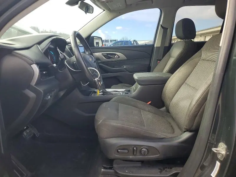 2019 CHEVROLET TRAVERSE LT  