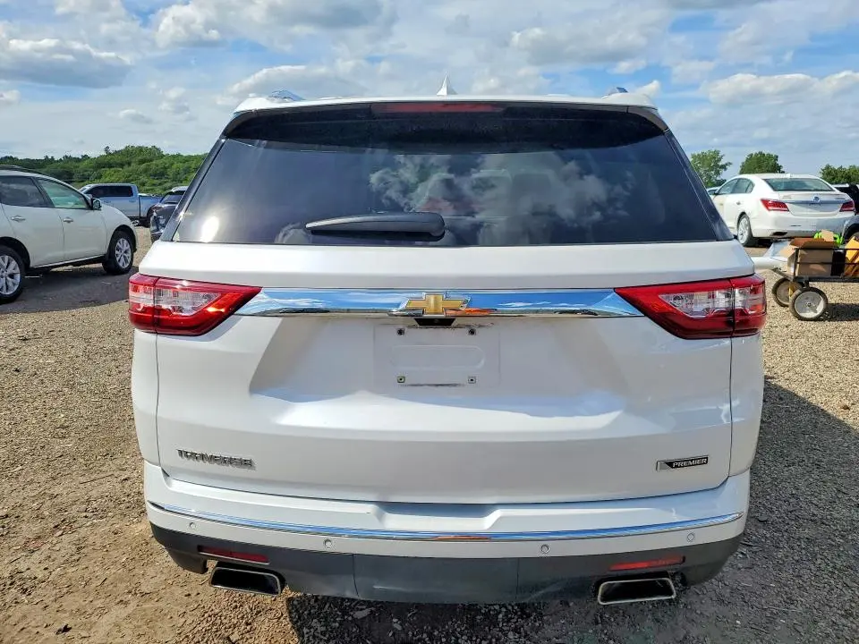 2018 CHEVROLET TRAVERSE PREMIER  
