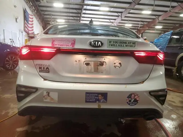 2021 KIA FORTE FE  