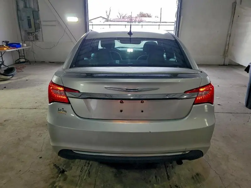 2011 CHRYSLER 200 TOURING  