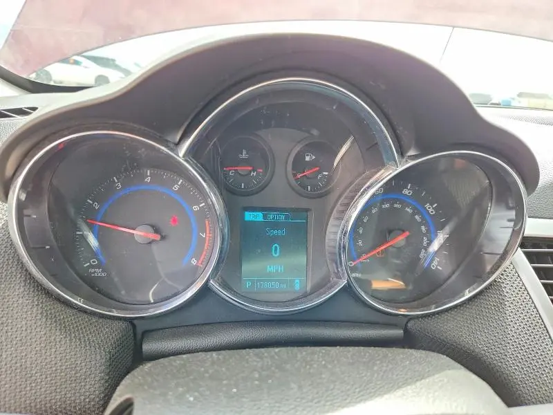 2015 CHEVROLET CRUZE LT  