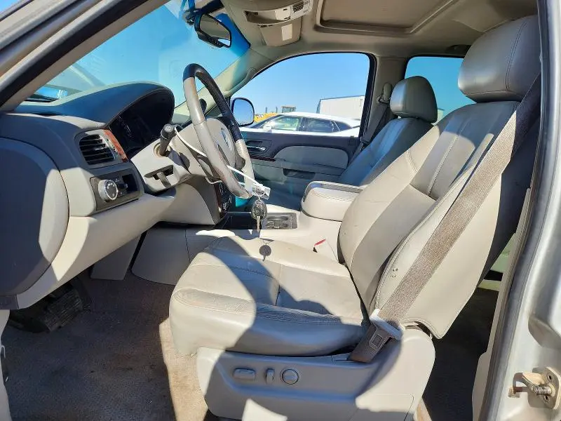 2010 CHEVROLET TAHOE C1500 LT  