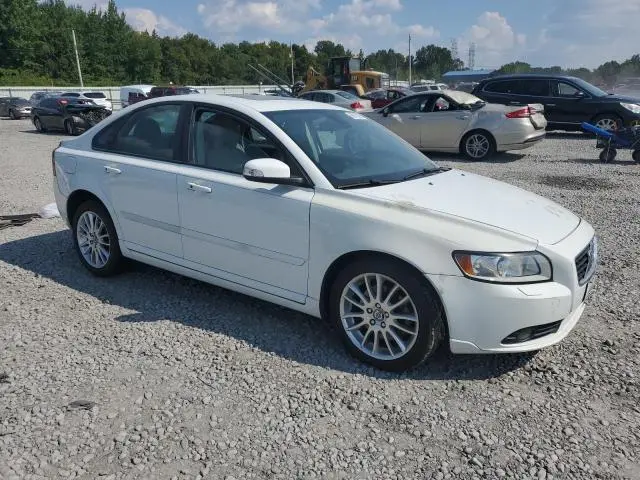 2010 VOLVO S40 2.4I  
