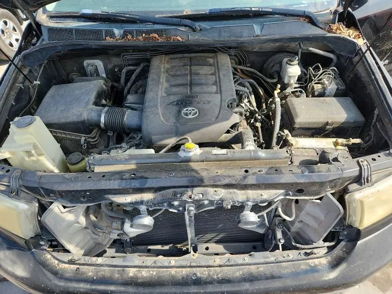 2011 TOYOTA TUNDRA DOUBLE CAB SR5  