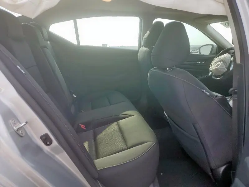 2024 NISSAN ALTIMA SV  