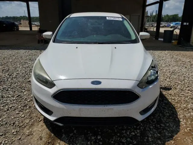 2015 FORD FOCUS SE  