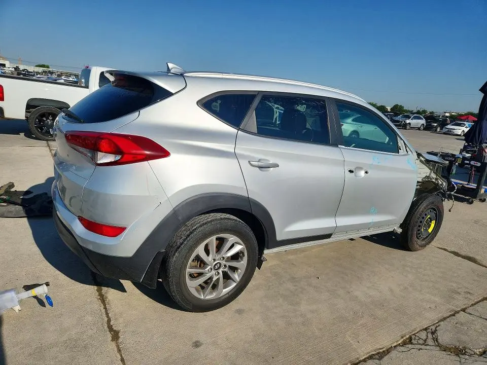 2018 HYUNDAI TUCSON SEL PLUS  