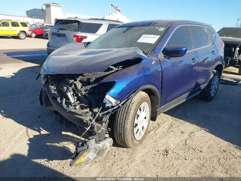 2019 NISSAN ROGUE S