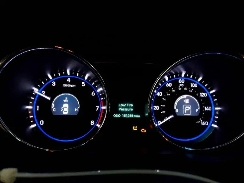 2011 HYUNDAI SONATA SE  