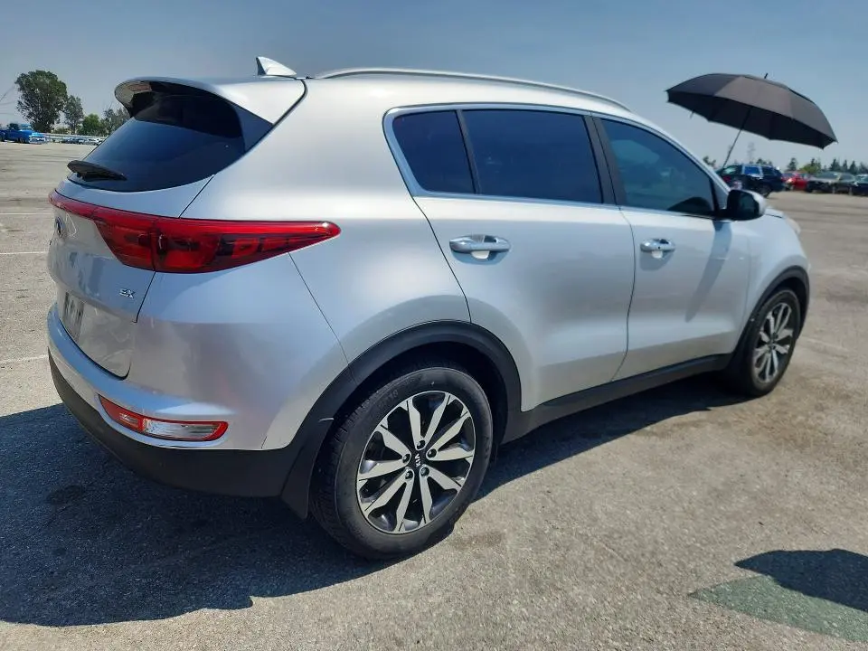 2017 KIA SPORTAGE EX  