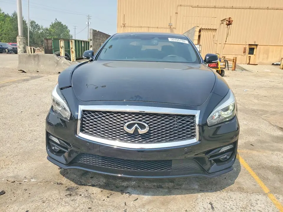 2019 INFINITI Q70 3.7 LUXE  