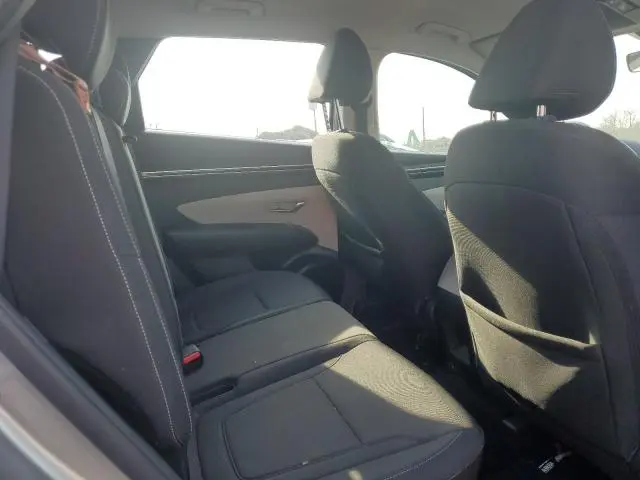 2022 HYUNDAI TUCSON SE