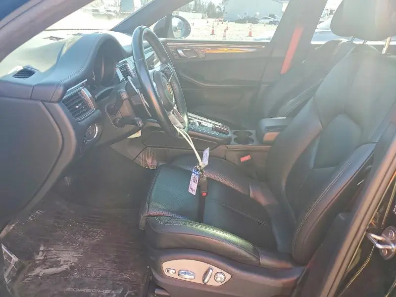 2018 PORSCHE MACAN TURBO  