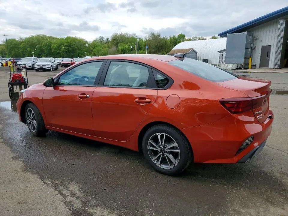 2022 KIA FORTE LXS  