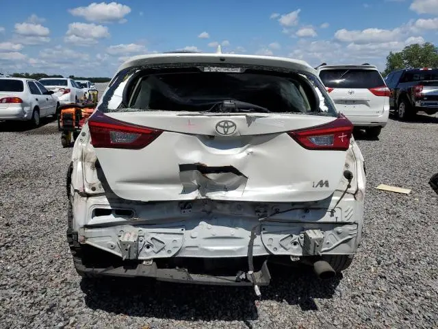 2018 TOYOTA COROLLA IM   