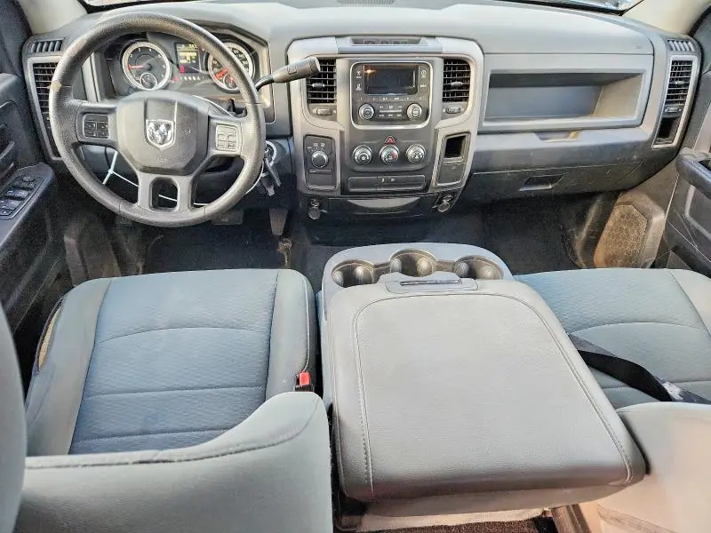 2016 RAM 1500 ST  