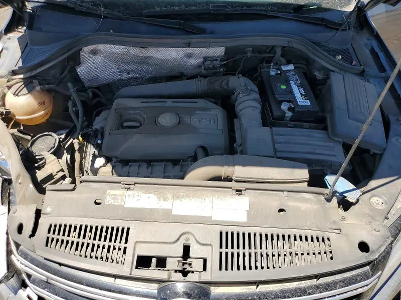 2015 VOLKSWAGEN TIGUAN S  
