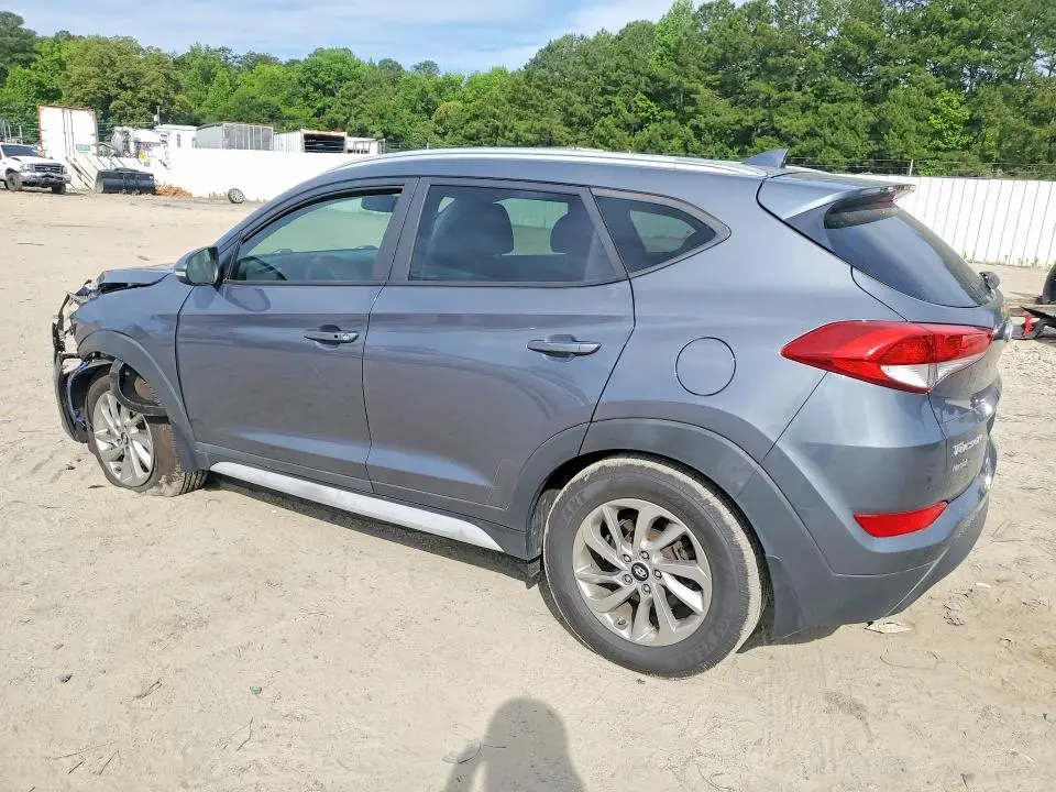 2017 HYUNDAI TUCSON SE PLUS  