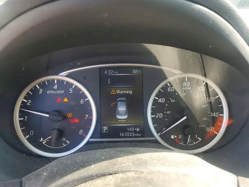 2018 NISSAN SENTRA SR  