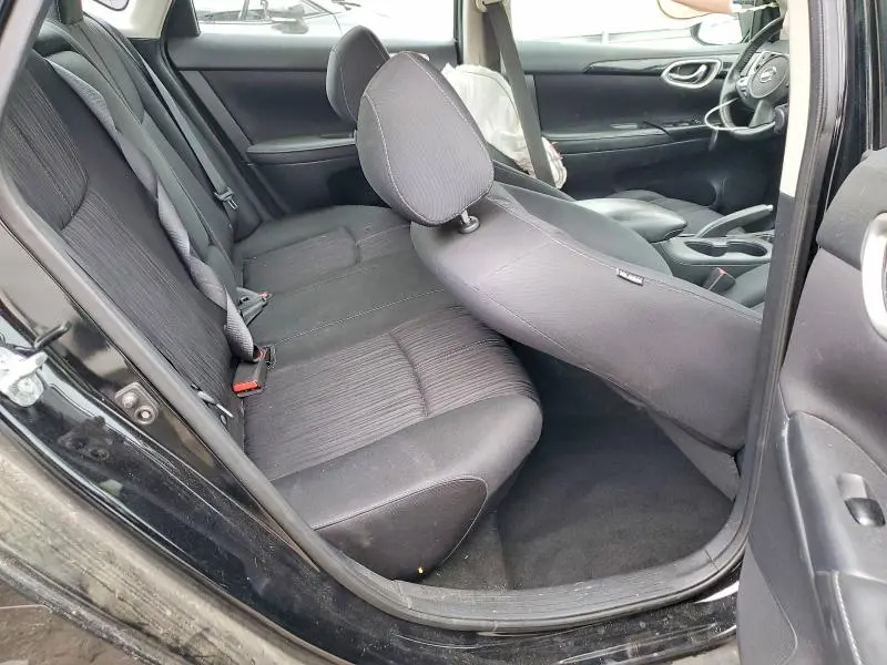 2018 NISSAN SENTRA SV  
